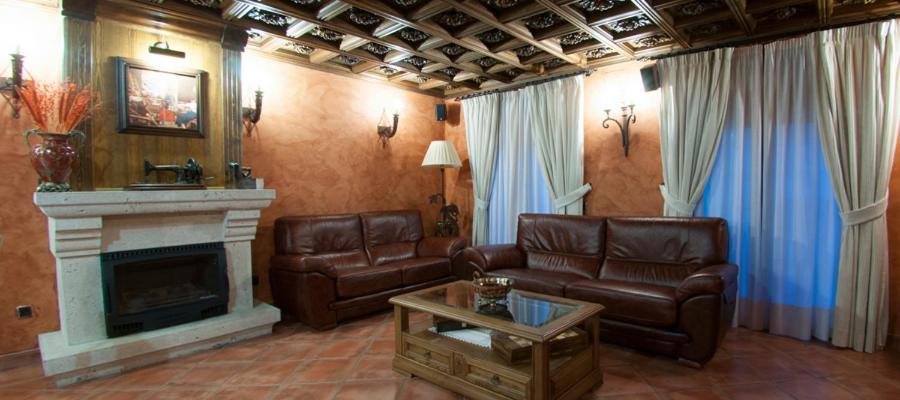 Hostal Rural Los Telares Pastrana Exterior foto